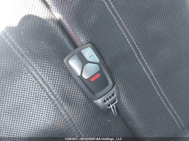 WAUFNAF40HN068175 Audi A4