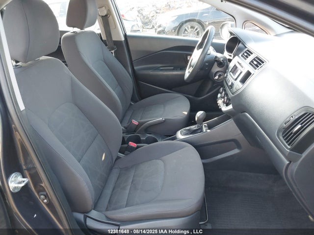 KIA dohc gamma 2015 KNADM5A39F6972355 Image 5