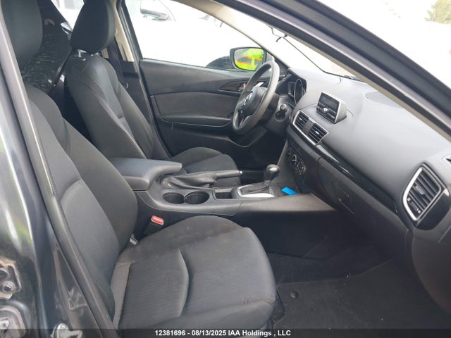 3MZBM1U78FM188067 Mazda pe