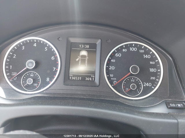WVGJV7AX1FW590723 Volkswagen Tiguan