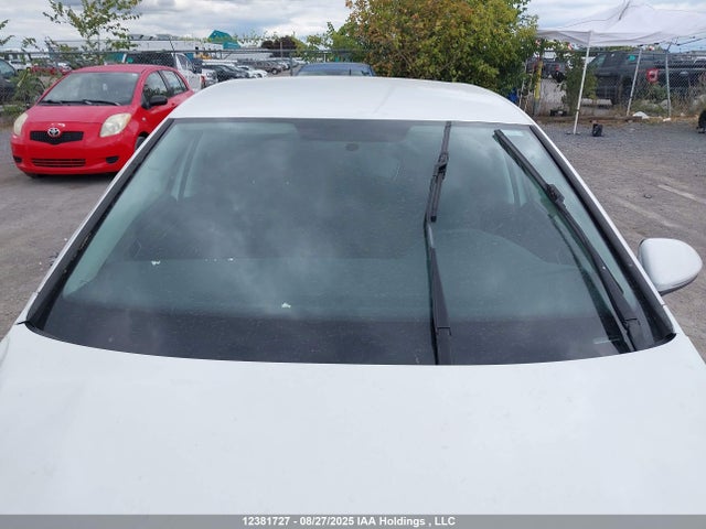 3VW217AU5HM017575 Volkswagen 1.8 tsi