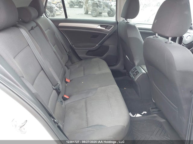 3VW217AU5HM017575 Volkswagen 1.8 tsi