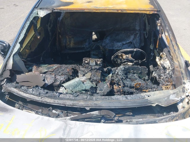 3MZBM1L77GM305737 Mazda 3 TOURING