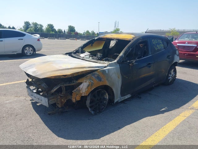 3MZBM1L77GM305737 Mazda 3 TOURING