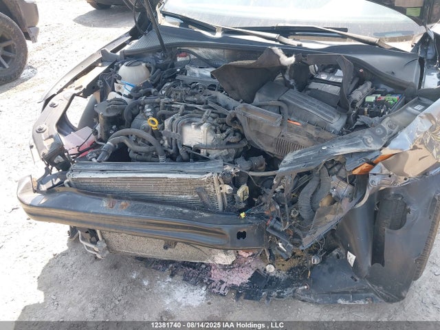 1VWBV7A35FC026772 Volkswagen 2015