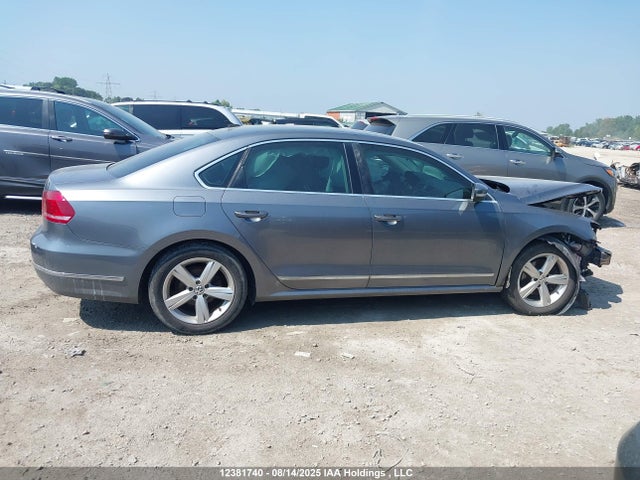 1VWBV7A35FC026772 Volkswagen 2015
