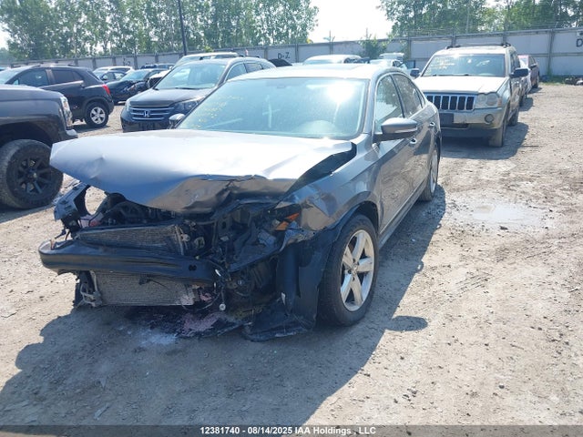 1VWBV7A35FC026772 Volkswagen 2015