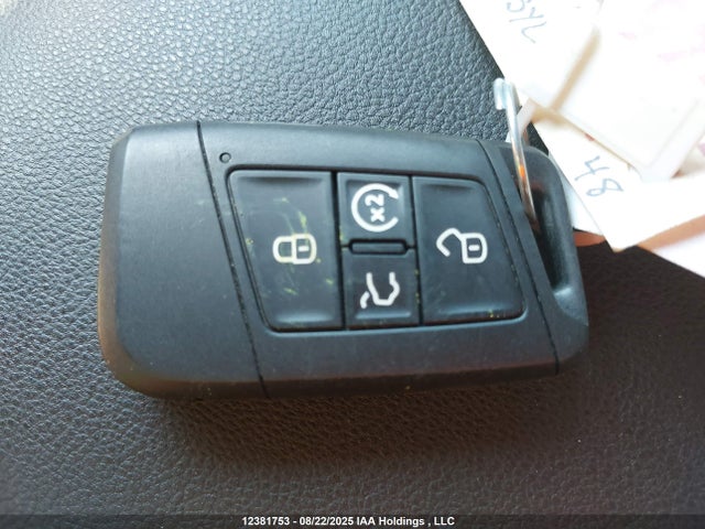 3VVVX7B21RM008919 Volkswagen tsi