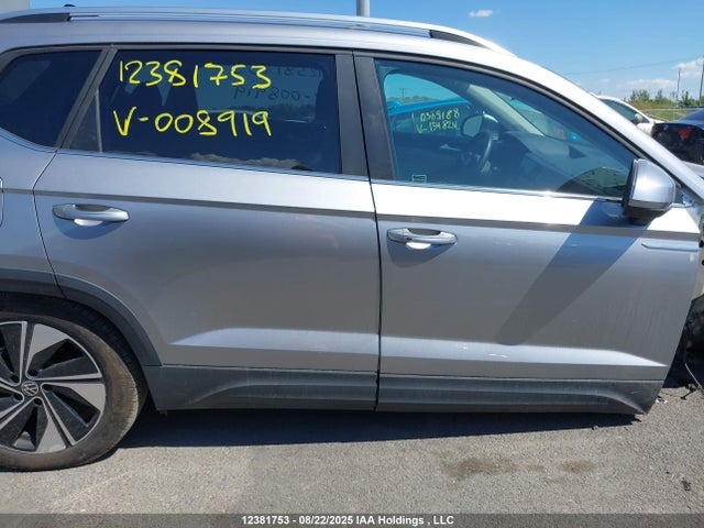 3VVVX7B21RM008919 Volkswagen tsi