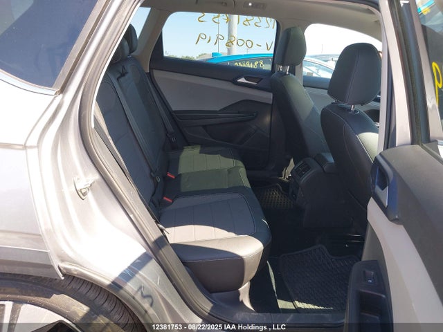 3VVVX7B21RM008919 Volkswagen tsi