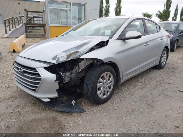 5NPD74LF1HH120165 Hyundai Elantra