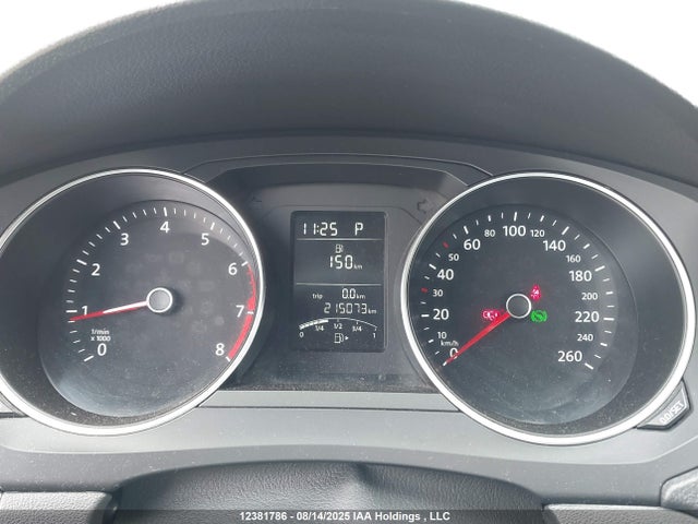 3VW2K7AJ1FM291212 Volkswagen 2015