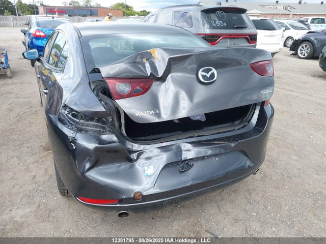 3MZBPAC77KM114254 Mazda pe