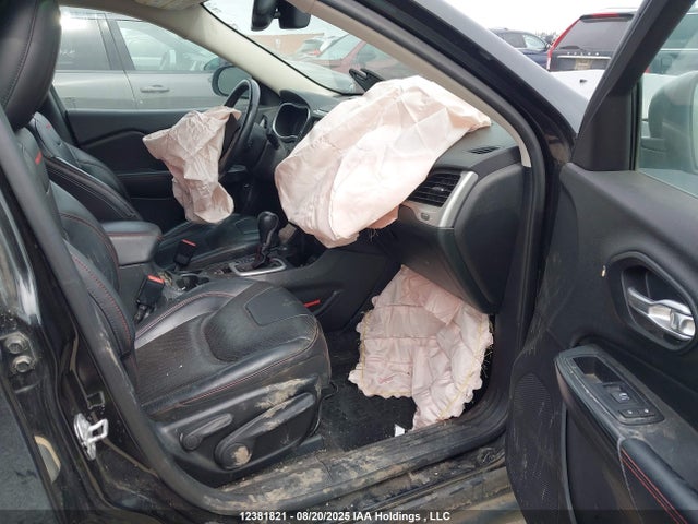 1C4PJMBS4FW713717 Jeep Cherokee