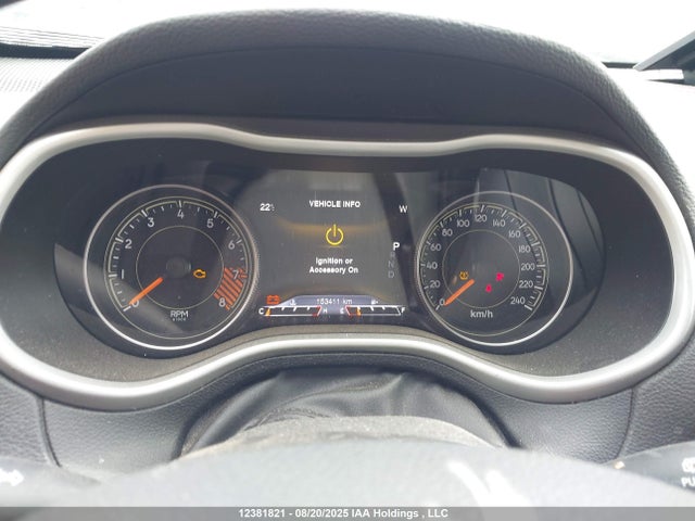 1C4PJMBS4FW713717 Jeep Cherokee