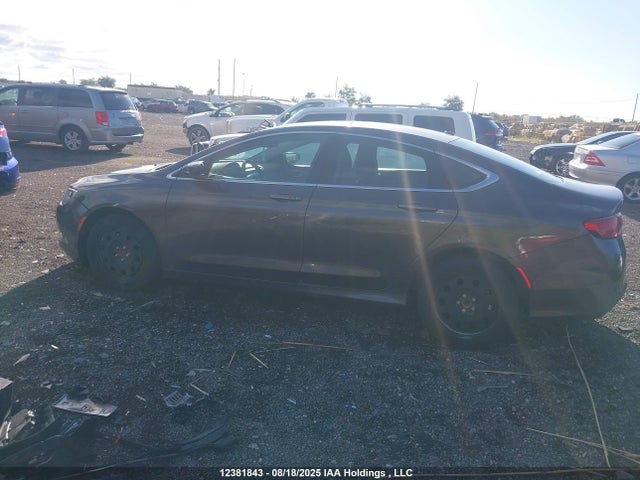 1C3CCCAG0FN740391 Chrysler 200