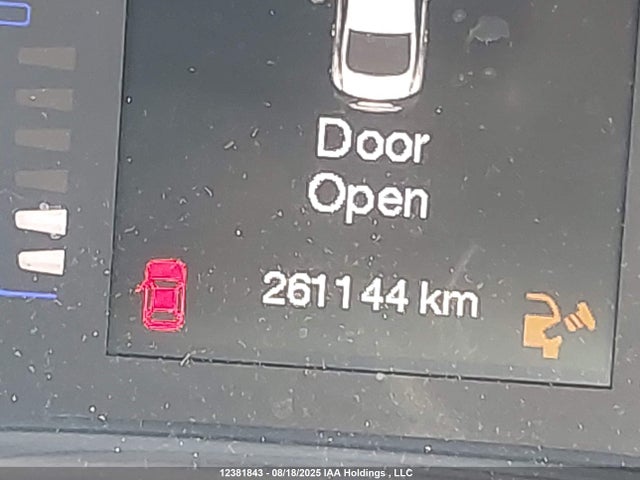 1C3CCCAG0FN740391 Chrysler 200