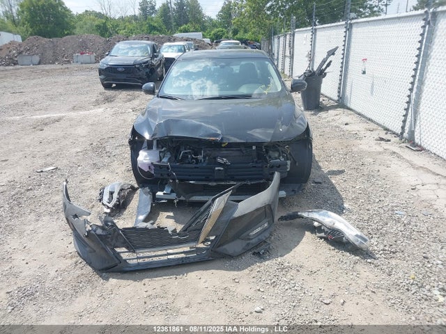 Nissan 2022 2022 3N1AB8DV1NY312959 Image 13