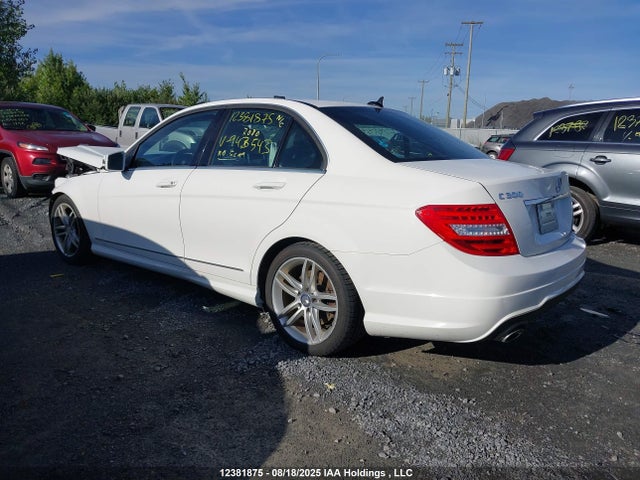 WDDGF8AB2EA943543 Mercedes-Benz C-Class