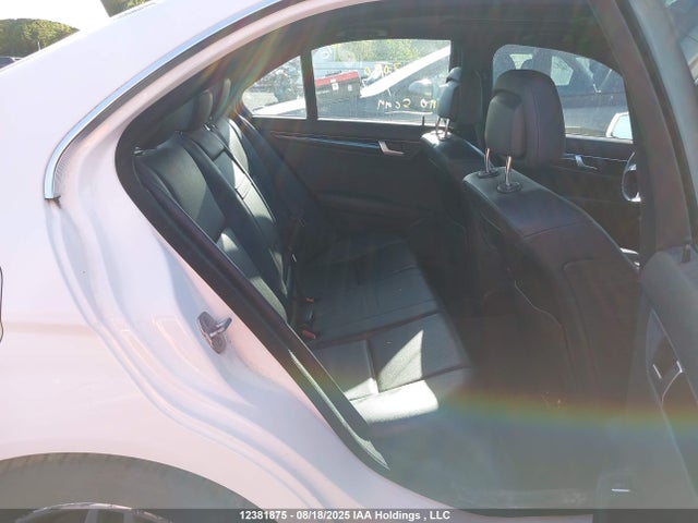 WDDGF8AB2EA943543 Mercedes-Benz C-Class