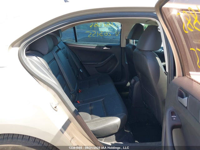 3VW3A7AJ8FM263155 Volkswagen Tdi