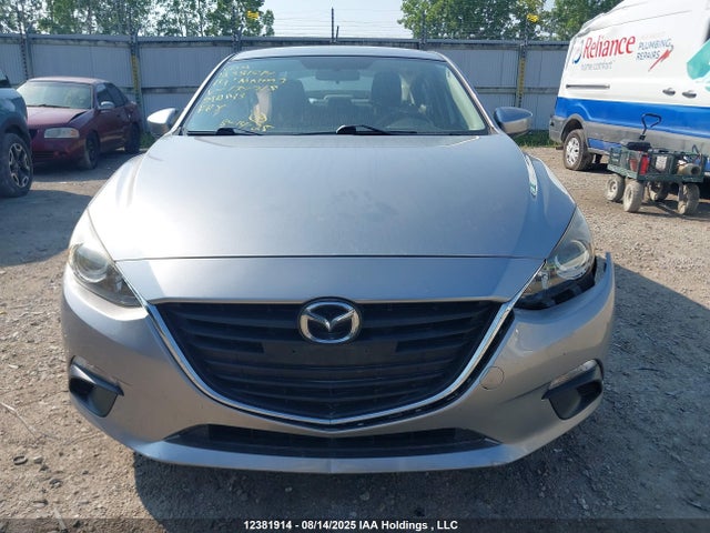 JM1BM1U75E1139715 Mazda pe