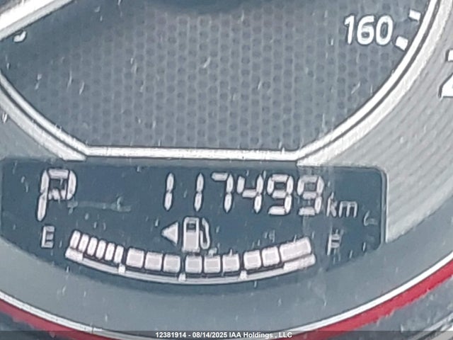 JM1BM1U75E1139715 Mazda pe