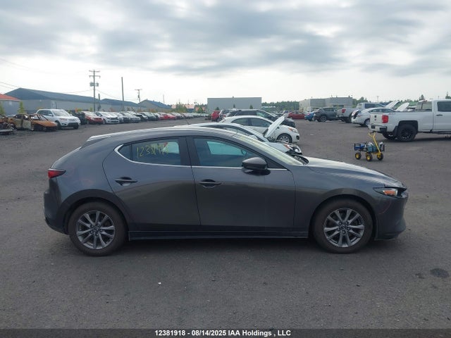 JM1BPBLM5P1612827 Mazda pyukd