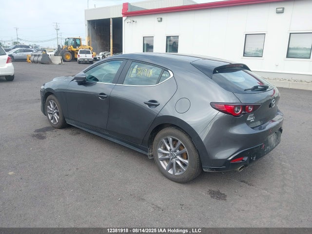 JM1BPBLM5P1612827 Mazda pyukd