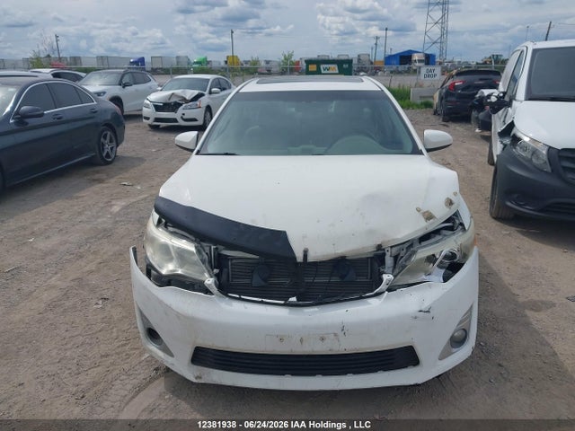 2013 Toyota Camry Hybrid/le/xle მანქანა იყიდება აუქციონზე, vin: 4T1BD1FKXDU077822, აუქციონის ნომერი: 12381938