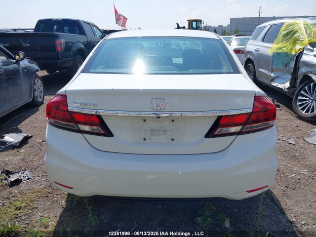Honda r18z1 2015 2HGFB2F5XFH042409 Image 16