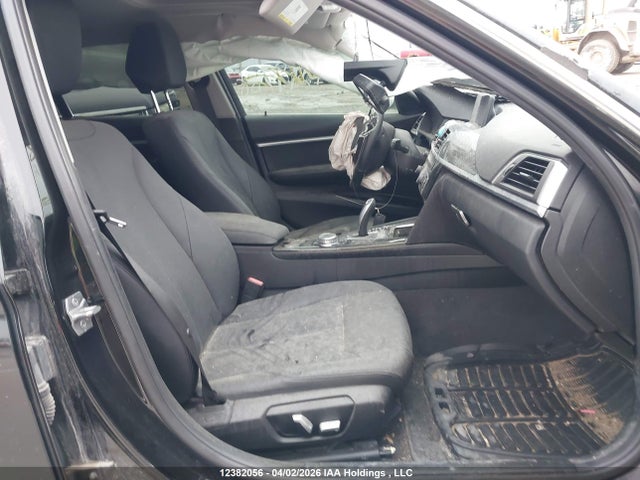 Продажа на аукционе авто 2017 Bmw 320i Xdrive, vin: WBA8A3C55HK691659, номер лота: 12382056