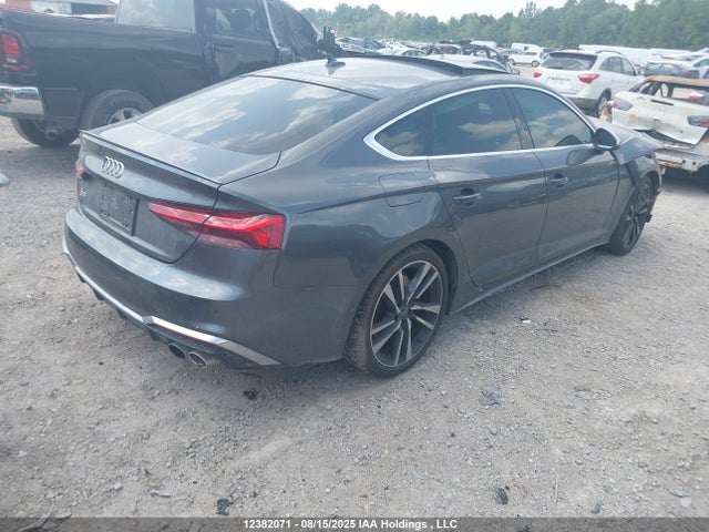 Audi 2022 2022 WAUA4CF57NA012027 Image 4