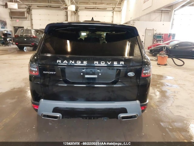 SALWG2RK3JA187924 Land Rover tdv6