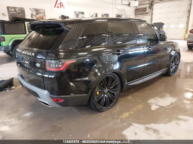 SALWG2RK3JA187924 Land Rover tdv6