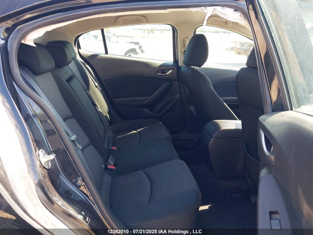 3MZBM1L78GM274983 Mazda pe