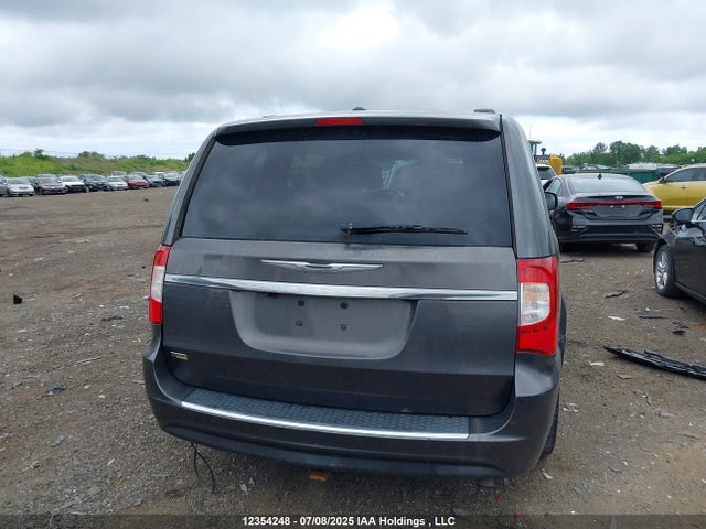 Chrysler 2015 2015 2C4RC1CG9FR626156 Image 16