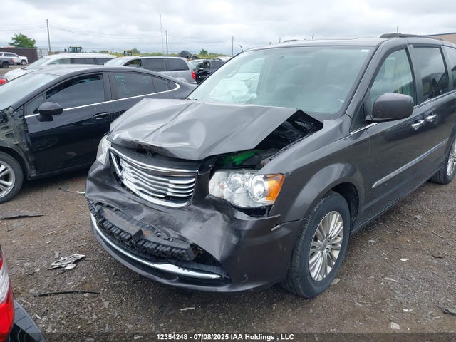 Chrysler 2015 2015 2C4RC1CG9FR626156 Image 6