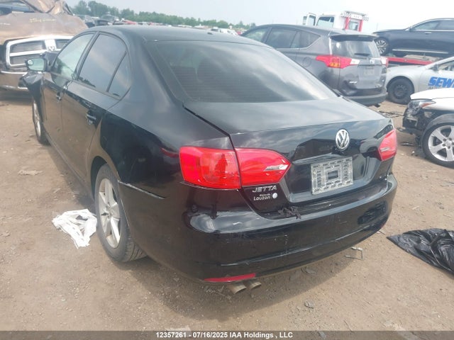 Volkswagen 2014 2014 3VW2K7AJ7EM355526 Image 3