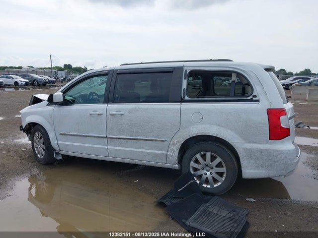 2C4RC1BG0ER336226 Chrysler Town and Country