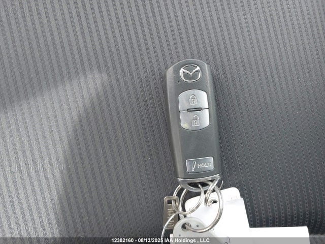 Mazda pe 2017 JM1DKDB73H0165968 Image 11