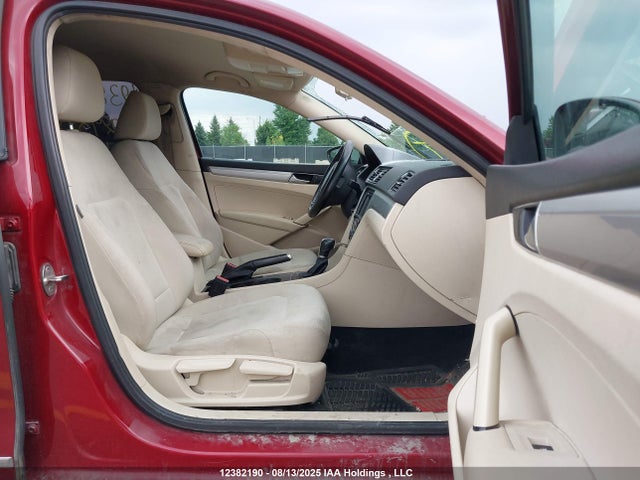 1VWAS7A3XGC029382 Volkswagen 1.8t