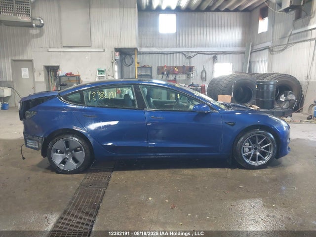 Tesla MODEL 3 2022 5YJ3E1EA8NF205855 Image 13