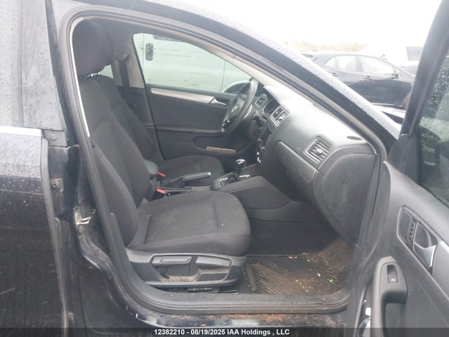 3VWDA7AJ4FM241268 Volkswagen 1.8t