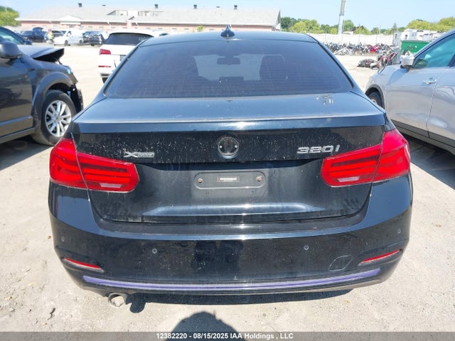 BMW 2016 2016 WBA8A3C52GK690161 Image 17