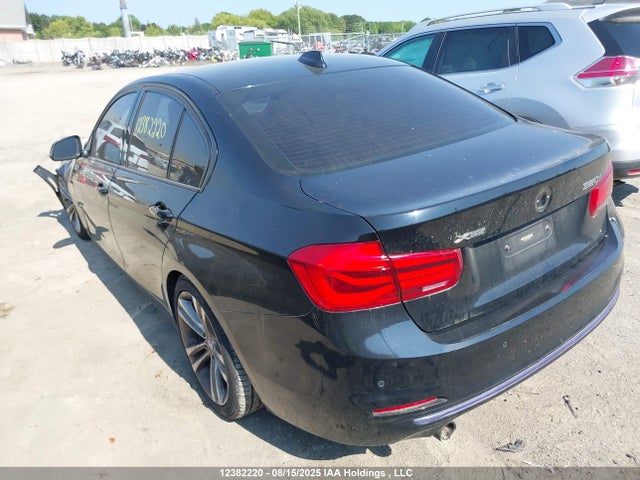 BMW 2016 2016 WBA8A3C52GK690161 Image 3