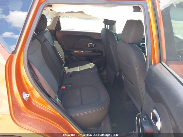 KIA g 2018 KNDJP3A57J7511421 Image 8
