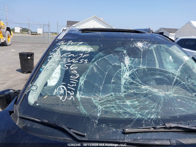 JN8BT3CB9NW332655 Nissan Rogue