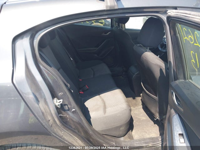 3MZBN1K78HM134013 Mazda pe