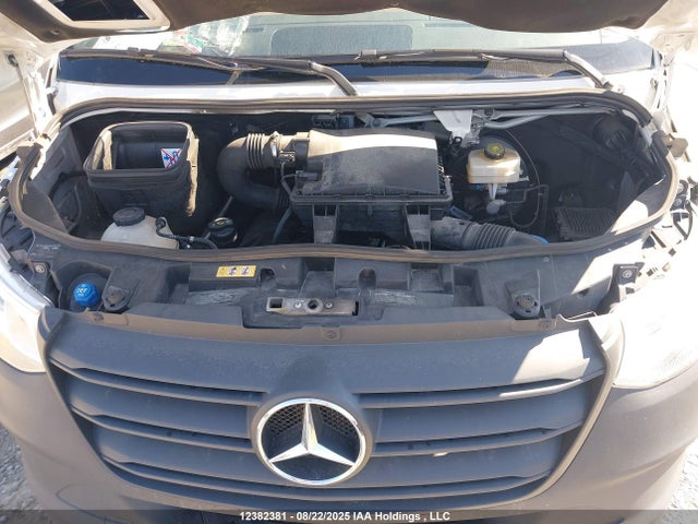 Mercedes-Benz om642 2022 W1Y4EBHY3NP448770 Image 9